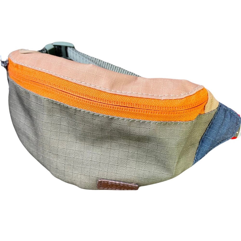 Reddy XS S Crossbody Dog Bag NWT